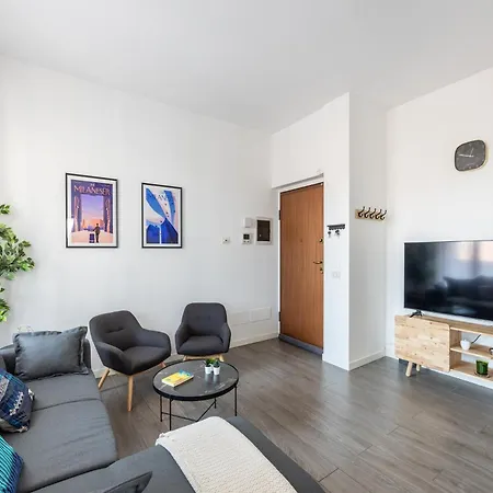 Bocconi'S Nest - Close To Duomo With Terrace Milan Exterior photo